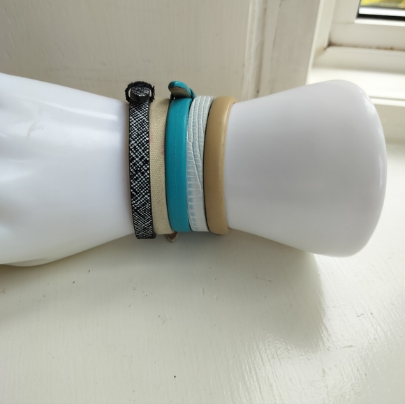 Fossil Bracelet Women's Full Band Leather (5 Piece's) - Picture 7 of 11